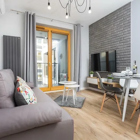 Of The Kings-silver No 2- Lubelska 10 Apartment